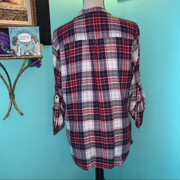 Bobeau women’s top. Gently used - Picture 3 of 8